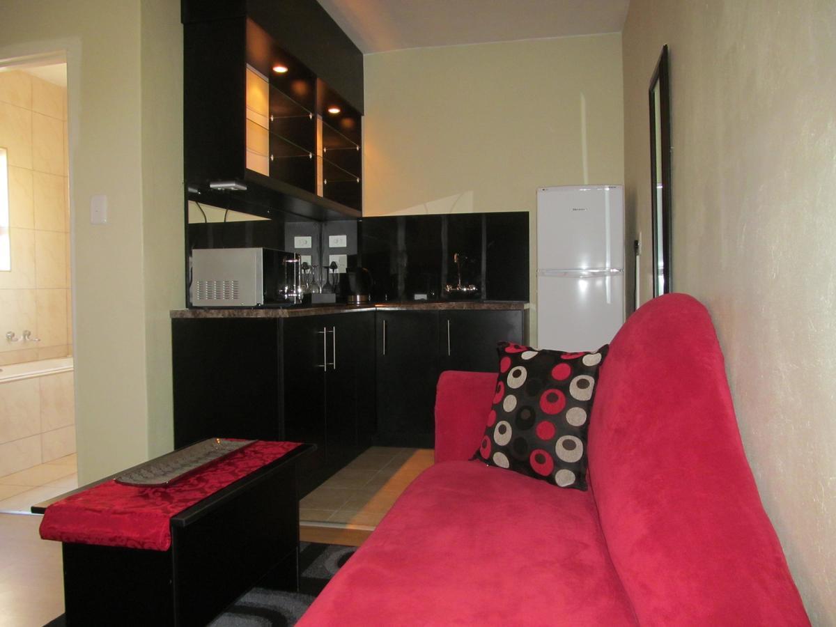 Scenery Maqalika Guesthouse ماسيرو المظهر الخارجي الصورة